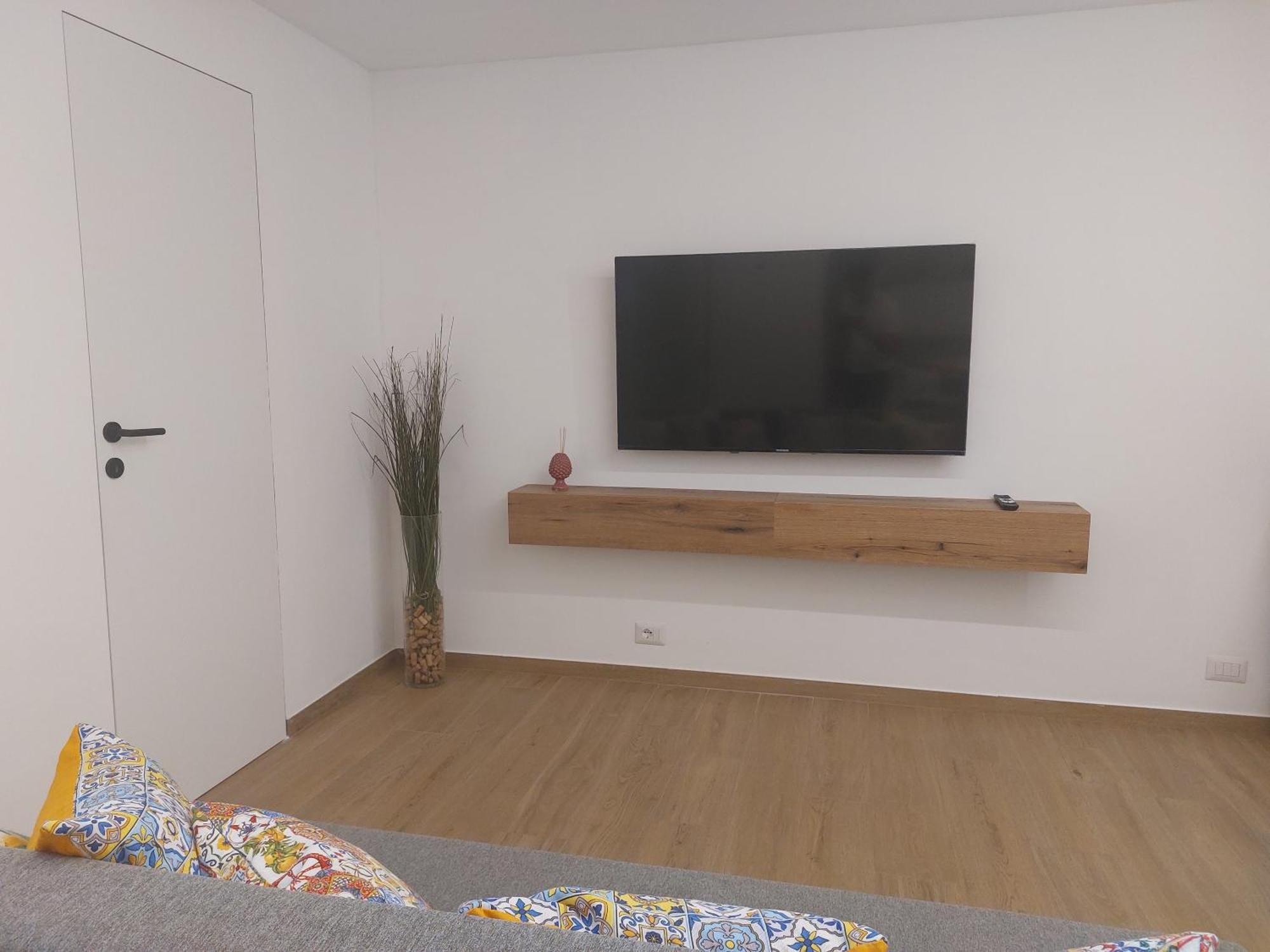 Giglioapartment Etna Mare Ачі-Кастелло Екстер'єр фото